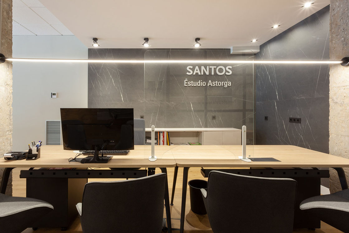 A loja de cozinhas Santos Estudio Astorga apresenta a sua nova exposição