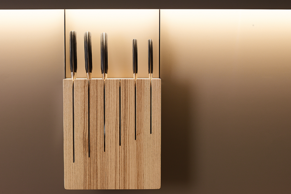 Wooden knife rack accessory