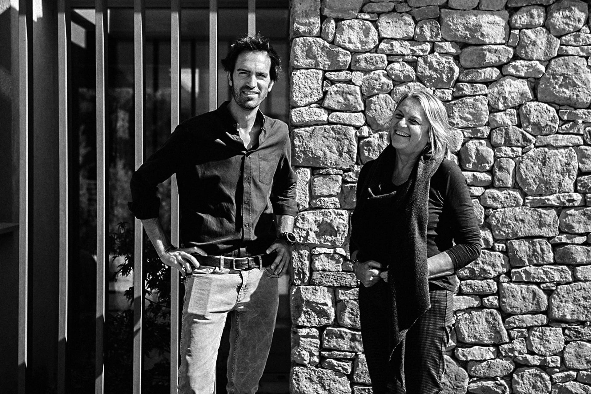Pablo e Blanca do estúdio DOM Arquitectura em Barcelona