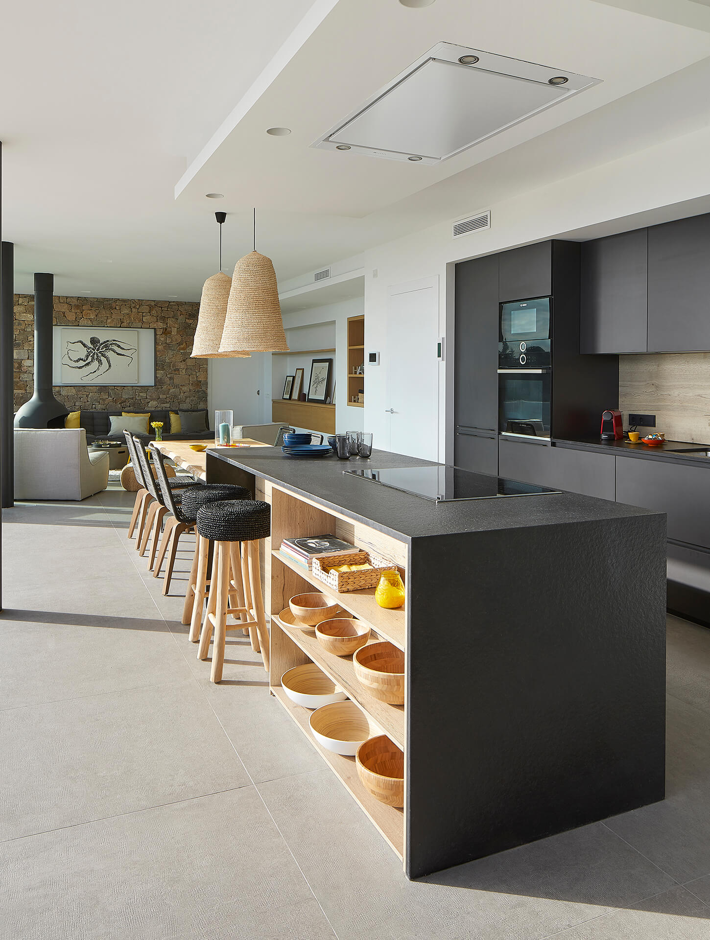 Santos kitchen with island finished in graphene and wood