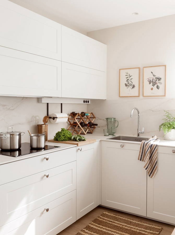 U-shaped, white Santos kitchen