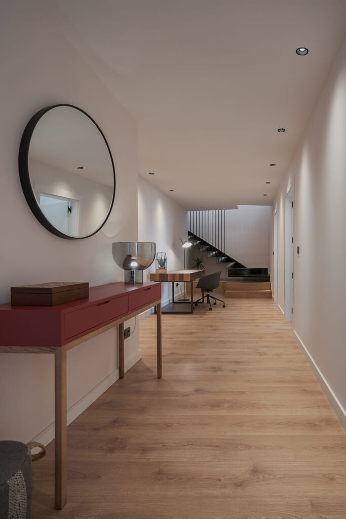 Modern hallway with sideboards.